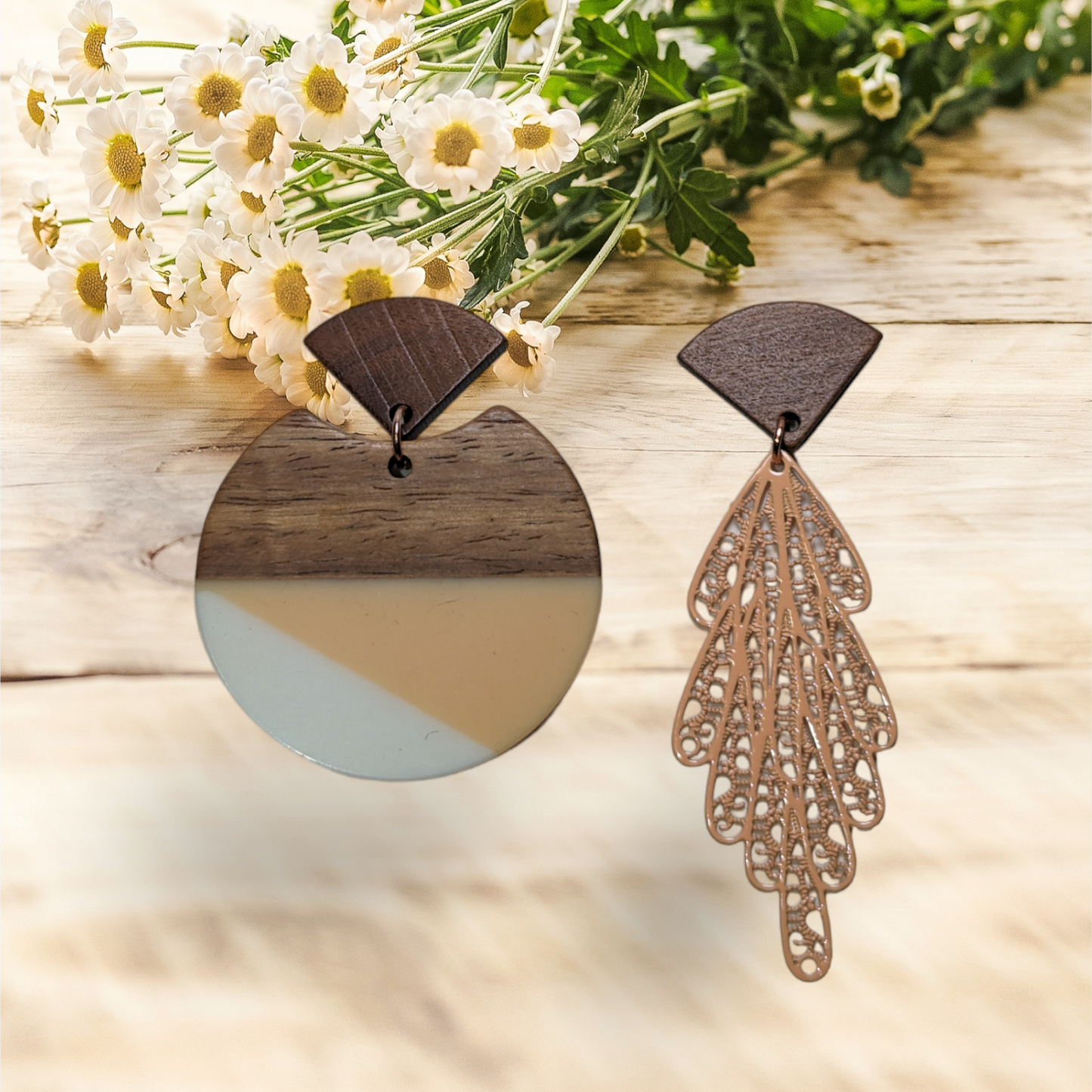 Boucles d'oreilles asymétriques