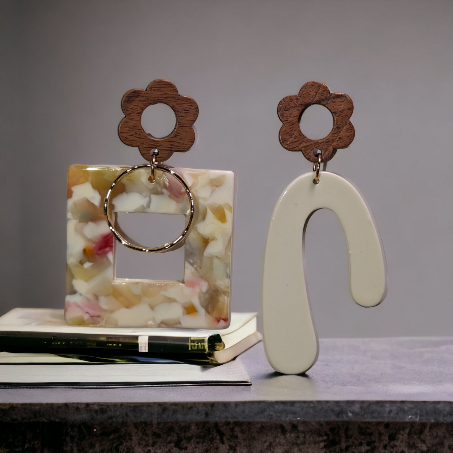 Boucles d'oreilles asymétriques