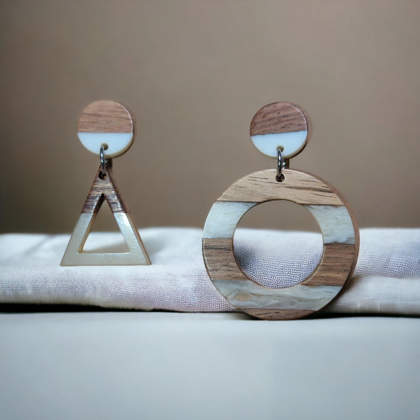 Boucles d'oreilles asymétriques