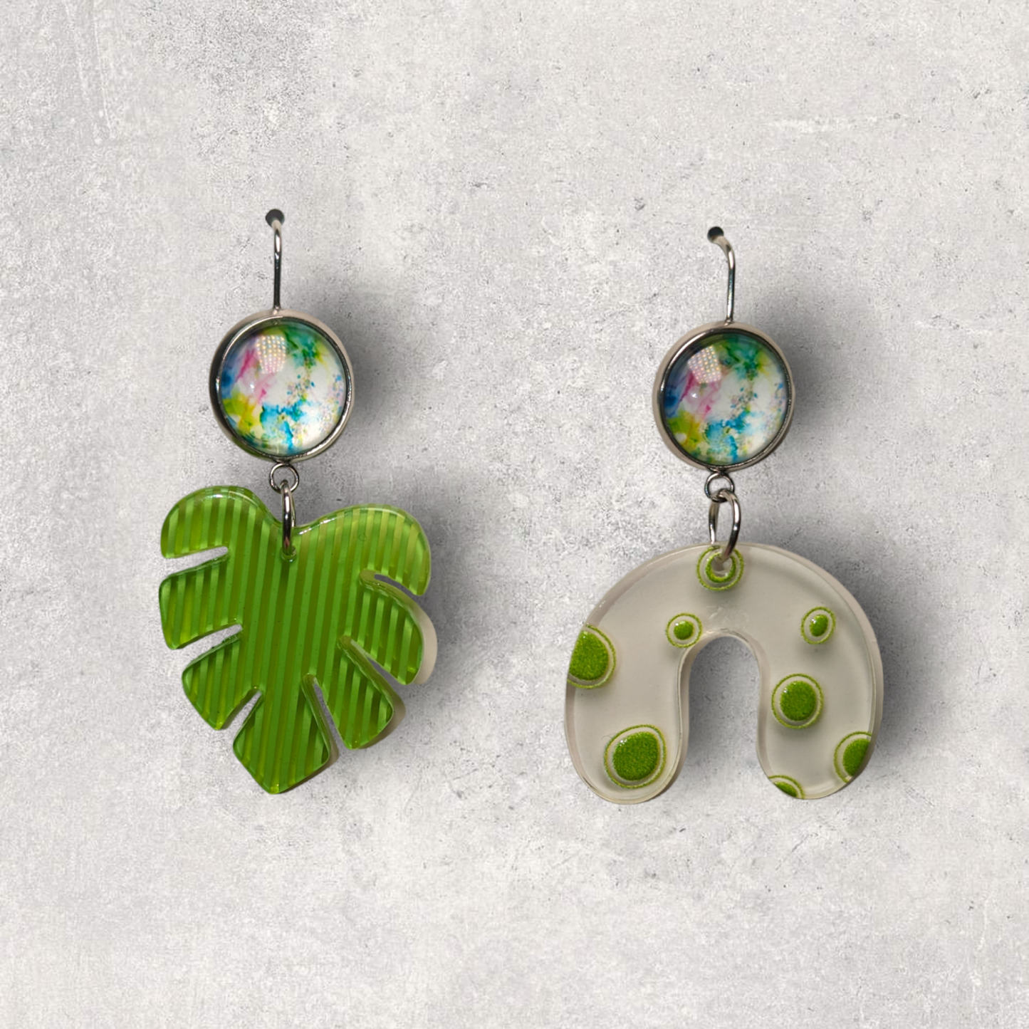 Boucles d'oreilles asymétriques