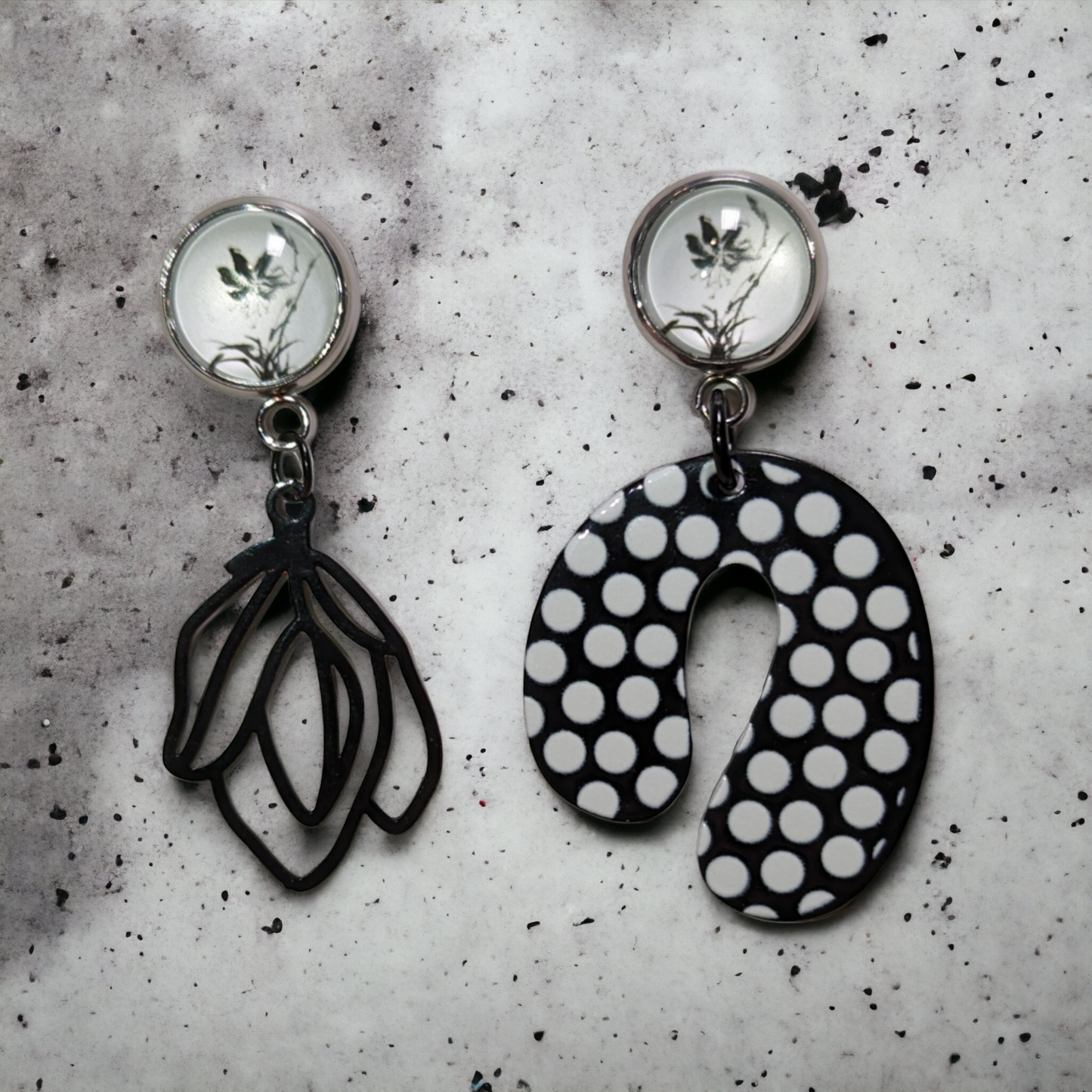 Boucles d'oreilles asymétriques