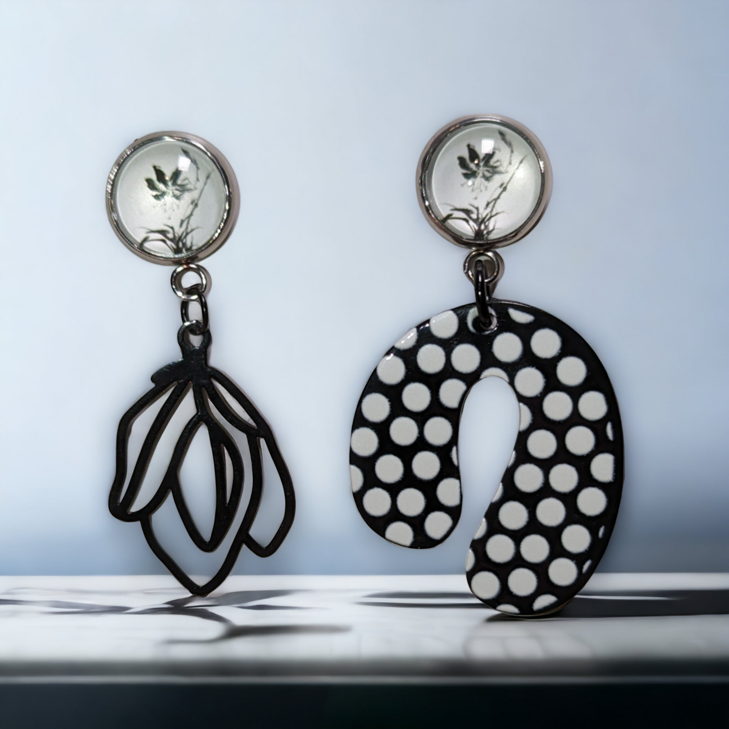 Boucles d'oreilles asymétriques