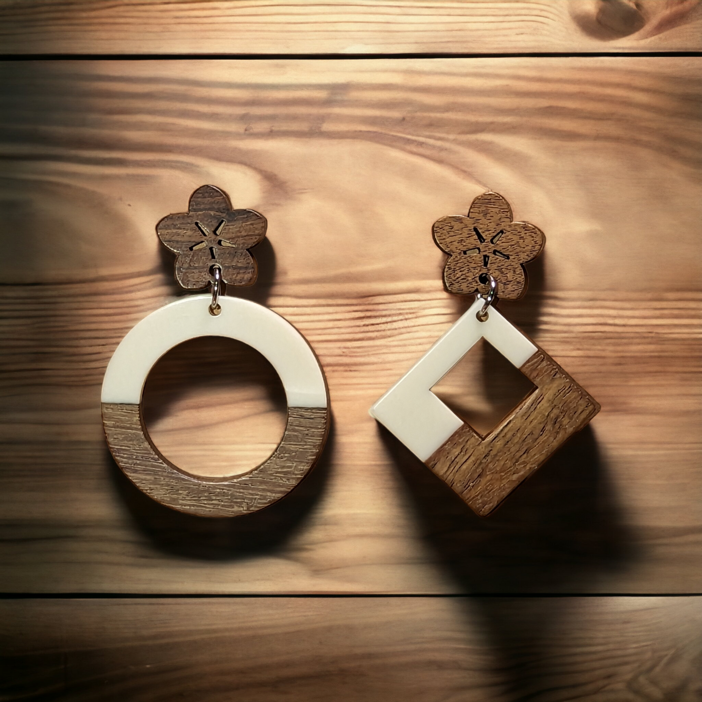 Boucles d'oreilles asymétriques