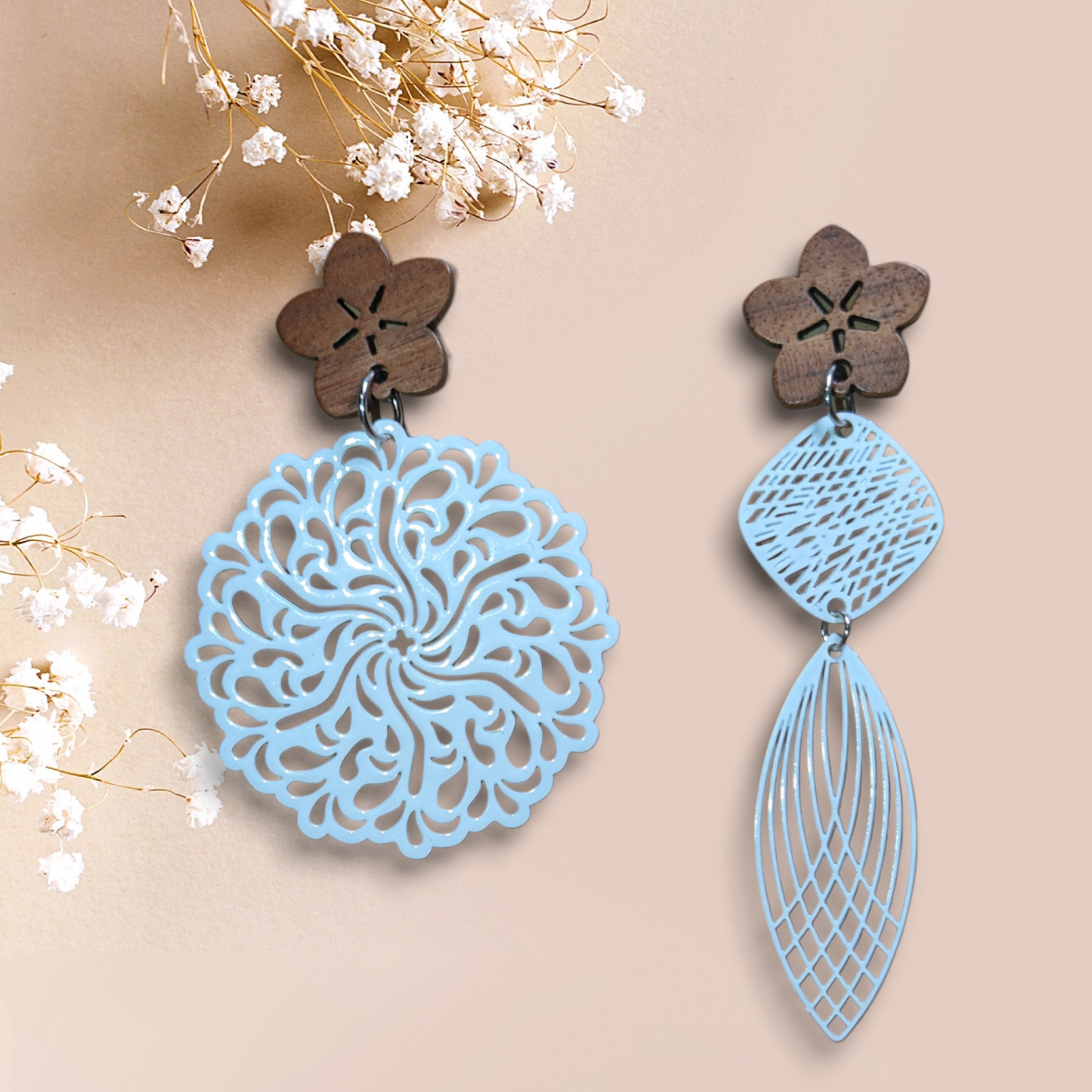 Boucles d'oreilles asymétriques