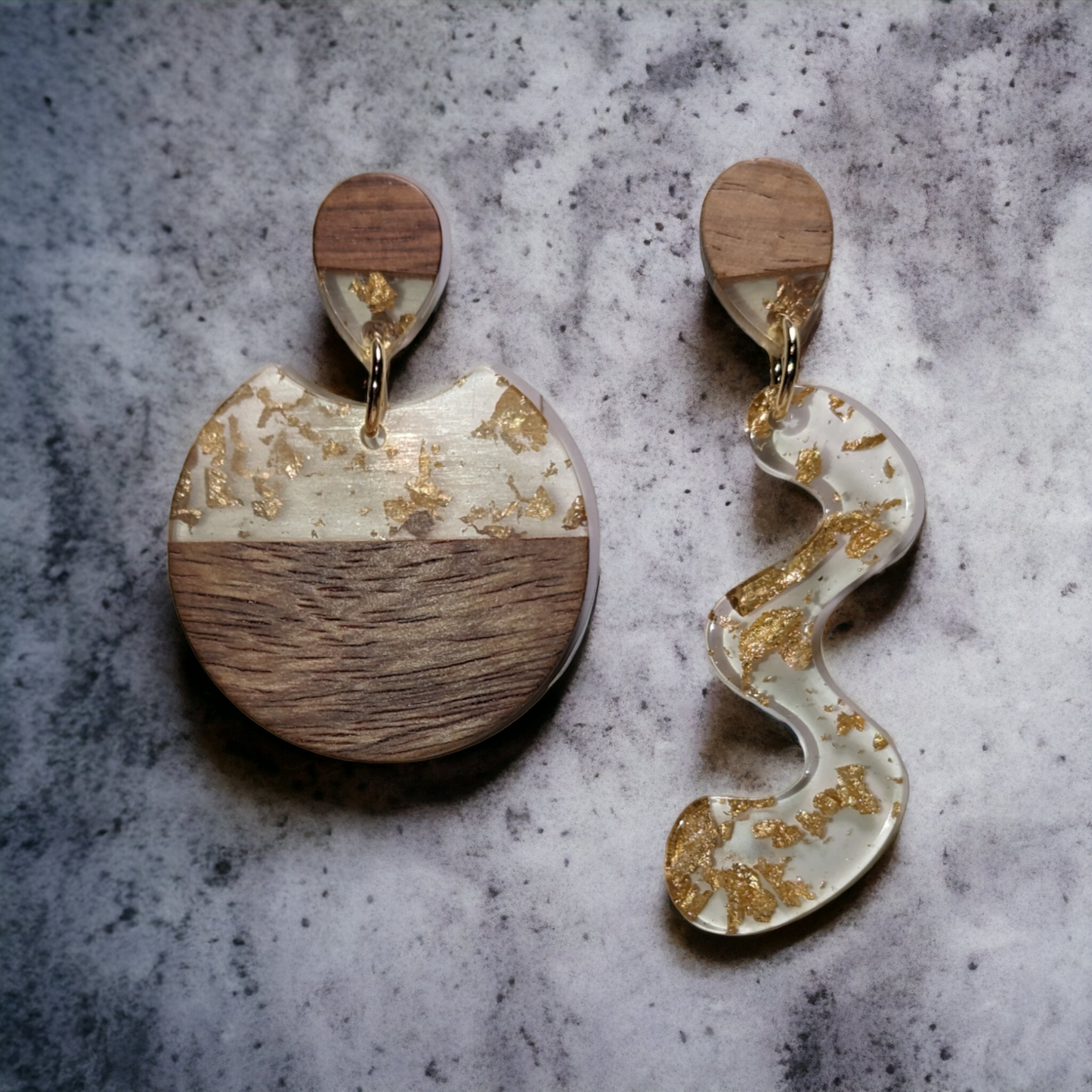 Boucles d'oreilles asymétriques