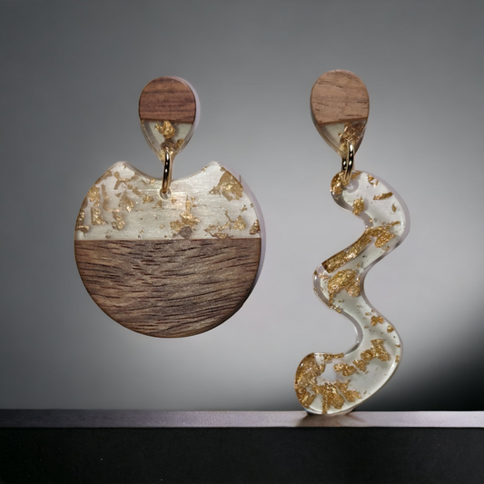 Boucles d'oreilles asymétriques